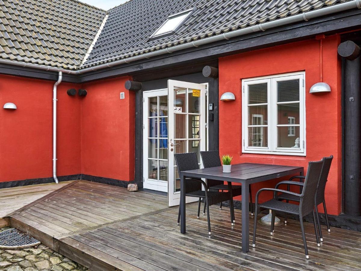 5 Person Holiday Home In AÅkirkeby Exterior foto