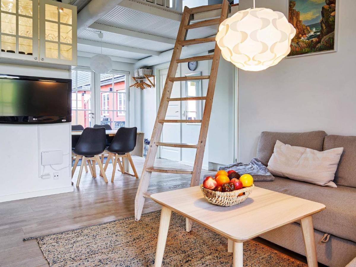 5 Person Holiday Home In AÅkirkeby Exterior foto